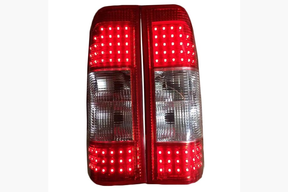 Mercedes Sprinter W901/902/903/904/905 1995–2006 LED Rückleuchten (2 Stk) Image