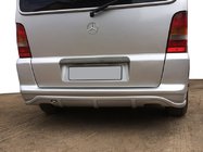 Mercedes Vito W638 1996-2003 Heckstoßstangenabdeckung (grundiert zum Lackieren) Foto 2