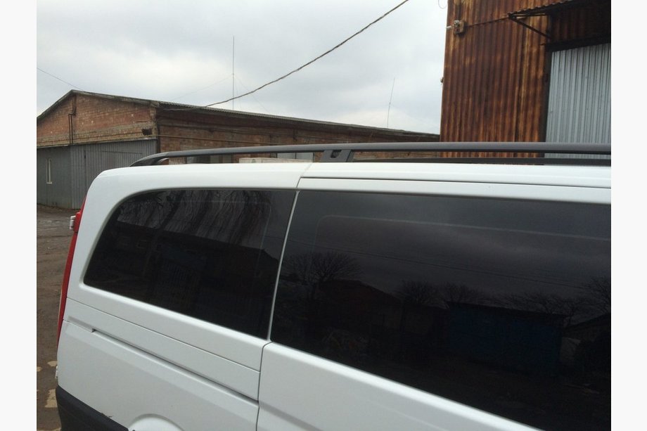 Mercedes Vito W639 2004-2014 Schwarze Dachreling CAN Original Design (Metallfuesse) Langer Radstand (EXTRALONG) Foto 3