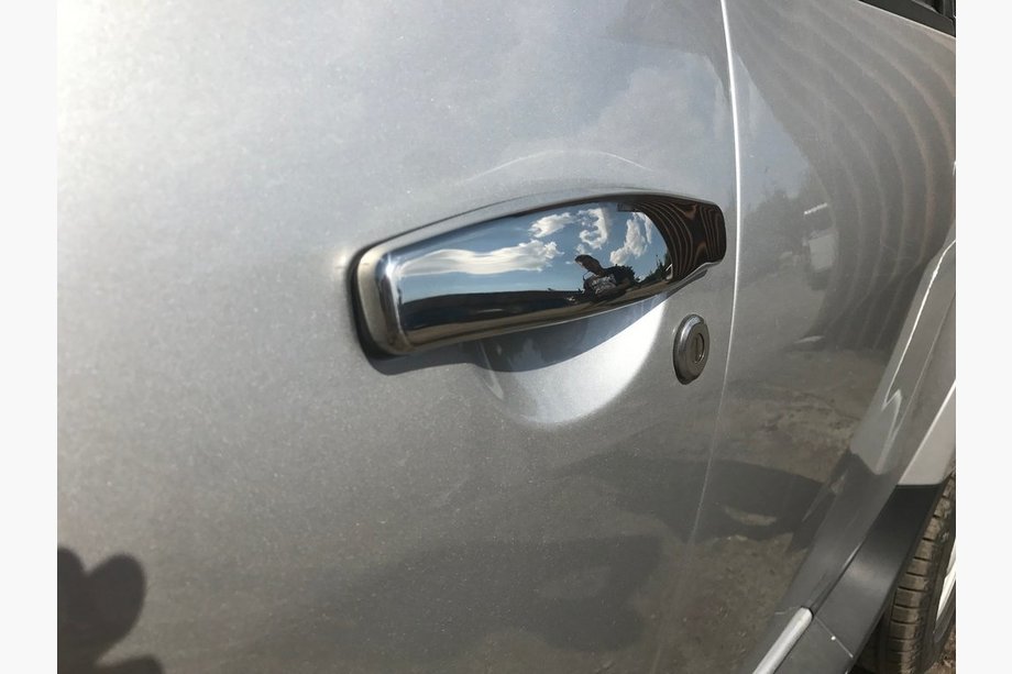 Renault Duster 2008–2017 Chrom Türgriffblenden (4 Stk., Edelstahl) Image