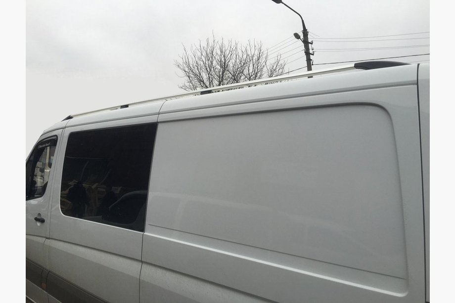 Mercedes Sprinter W906 2006–2018 Dachrelinge DD 265 cm, Chrom, Kunststofffuß Image