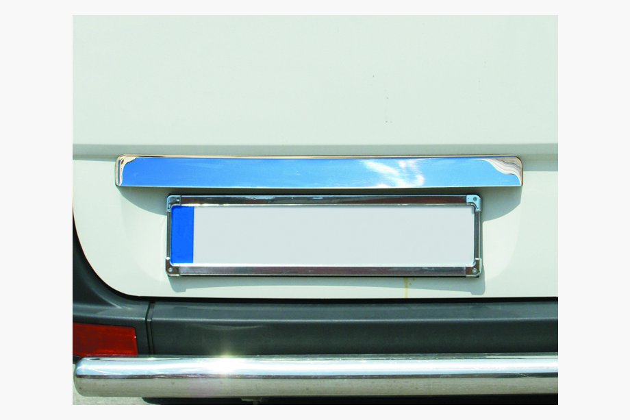 Volkswagen Crafter 2006-2016 Chromleiste über dem Kennzeichen (Edelstahl) Carmos - Türkischer Edelstahl Foto 4