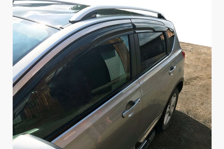 Nissan Qashqai 2007-2010 Windabweiser (4Stk, Sport) Image