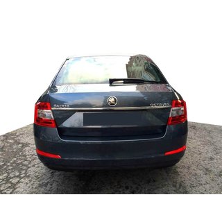 Chromleiste über dem Kennzeichen (Edelstahl) Skoda Octavia III A7 2013-2019 Foto 1