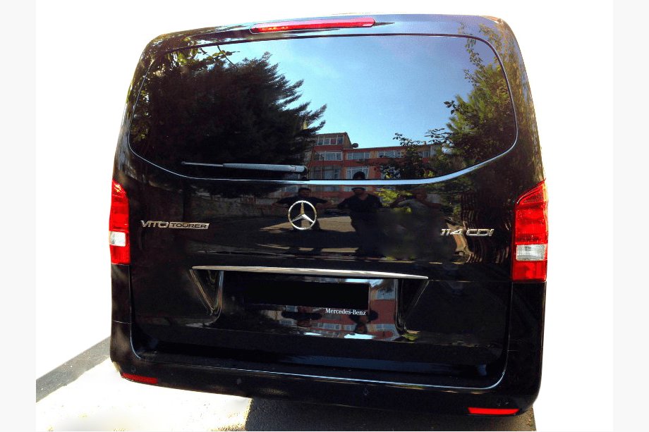 Mercedes Vito/V-class W447 2014- Schmale Edelstahl Heckklappenleiste über dem Kennzeichen Image