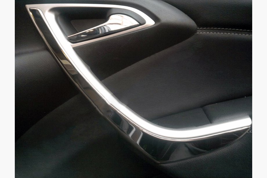 Opel Astra J 2009-2015 Edelstahl-Türleisten vorne Image
