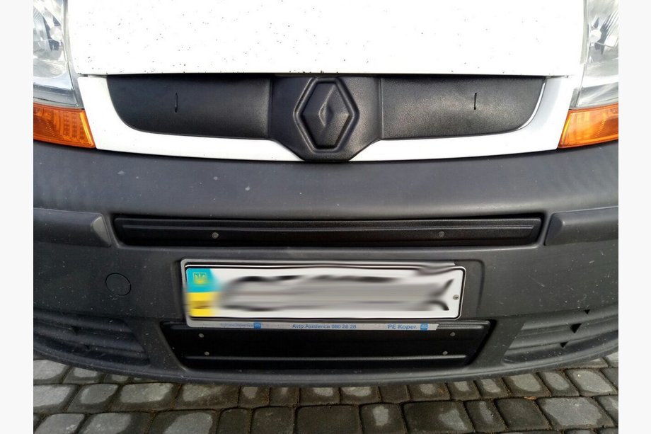 Renault Trafic 2001–2015 Winter Untere Kühlergrill Abdeckung (unter dem Kennzeichen) 2001-2007, Matt Foto 4
