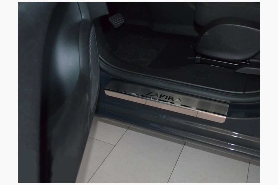 Opel Zafira C Tourer 2011-2019 Einstiegsleisten Natanika Premium (4 Stk, Edelstahl) Image