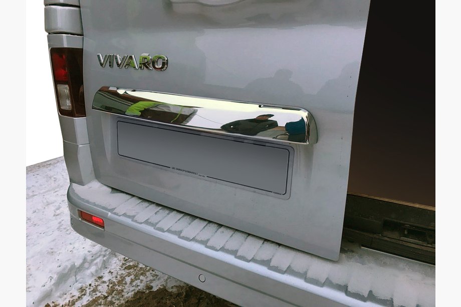 Opel Vivaro 2015-2019 Chromleiste über dem Kennzeichen (Edelstahl) Carmos - Türkischer Edelstahl Image