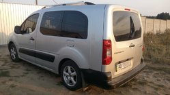 Peugeot Partner Tepee 2008-2018 Dachreling Chrom Kunststoff-Fuesse Foto 4