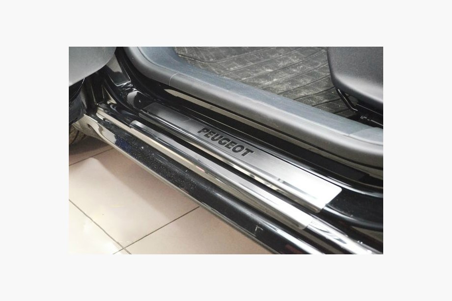 Peugeot 208 2012-2019 Einstiegsleisten Abdeckungen Nataniko (8 Stk., Edelstahl) Standard - Lohmann Band, 0,5 mm Image