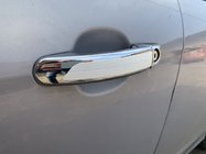 Ford C-Max 2004-2010 Chrom Türgriffblenden mit weißem Streifen (4 Stk, ABS) Foto 3