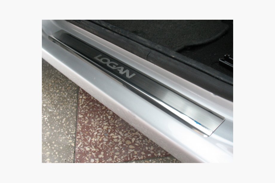 Renault Logan MCV 2005-2013 Einstiegsleisten Abdeckungen Nataniko (4 Stk., Edelstahl) Image