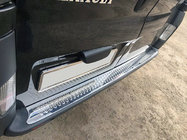 Renault Trafic 2001–2015 Heckstoßstangenabdeckung Edelstahl (OMSA) Foto 1
