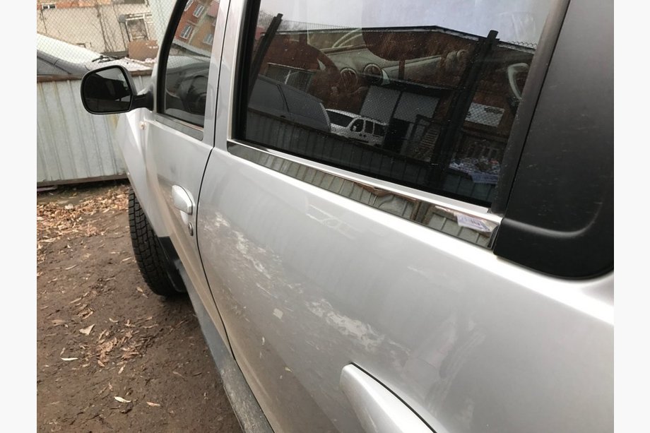 Dacia Duster 2008-2018 Fensterleisten Chrom (4 Stk, Edelstahl) Foto 4