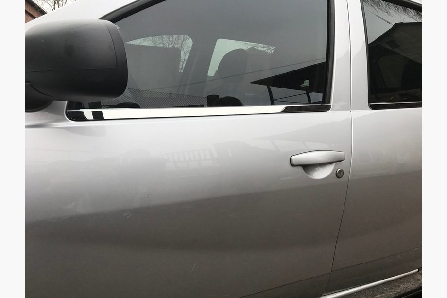 Dacia Duster 2008-2018 Fensterleisten Chrom (4 Stk, Edelstahl) Foto 3