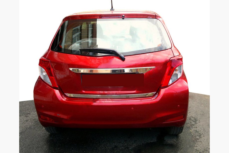 Toyota Yaris 2010-2020 Kofferraumleiste Edelstahl Image