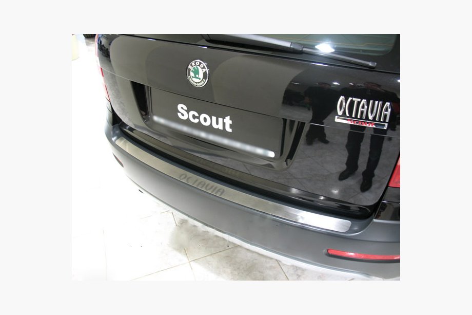 Skoda Octavia II A5 2006-2010 Heckstoßstangenschutz Nataniko (Edelstahl) Image