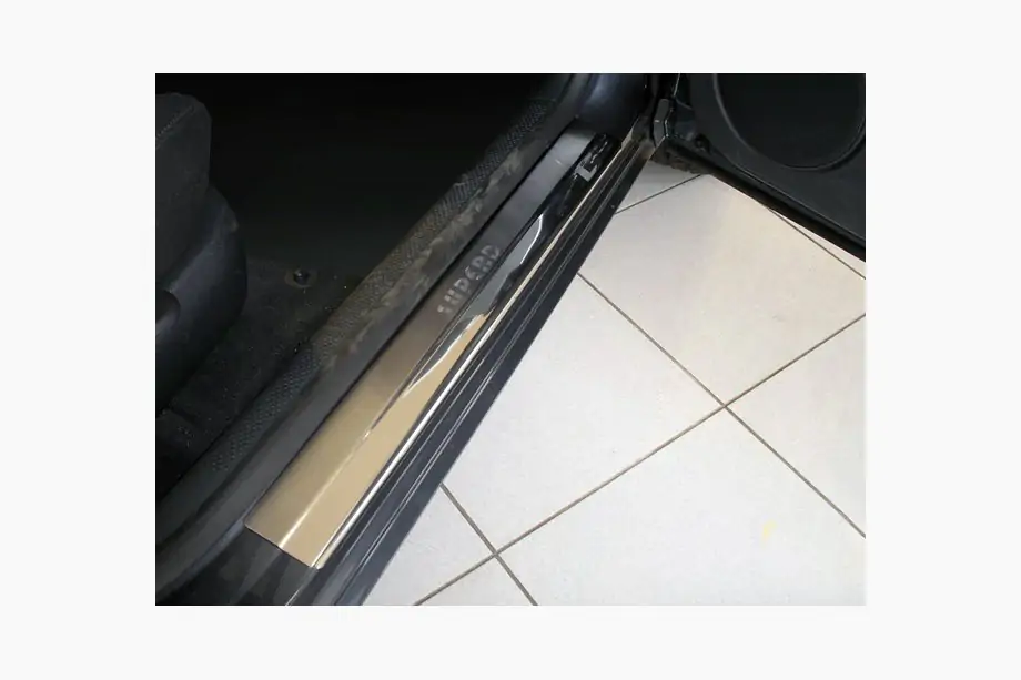 Skoda Superb 2001-2009 Einstiegsleisten Abdeckungen Nataniko (4 Stk., Edelstahl) Image