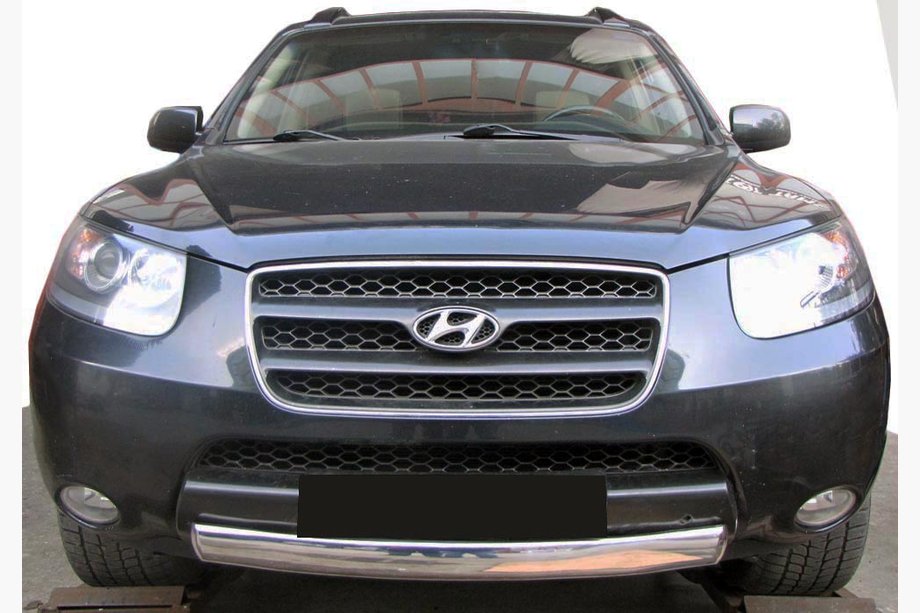 Hyundai Santa Fe 2 2006-2012 Frontschutzbügel ST008-Oval (Edelstahl) Foto 1