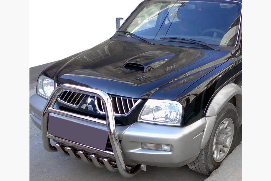 Mitsubishi L200 1996-2006 Frontbügel QT007 (Edelstahl) Image