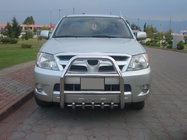 Toyota Hilux 2006-2015 Frontbügel QT007 (Edelstahl) Foto 3