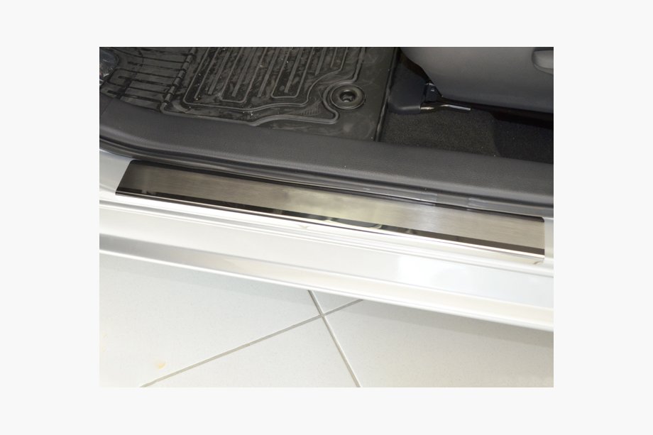 Toyota Auris 2012-2018 Einstiegsleisten Abdeckungen Nataniko (4 Stk., Edelstahl) Image