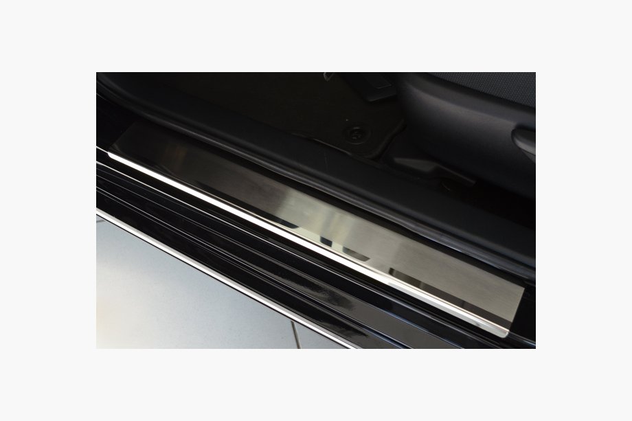 Toyota Camry 2017–2023 Einstiegsleisten Abdeckungen Nataniko (4 Stk., Edelstahl) Image
