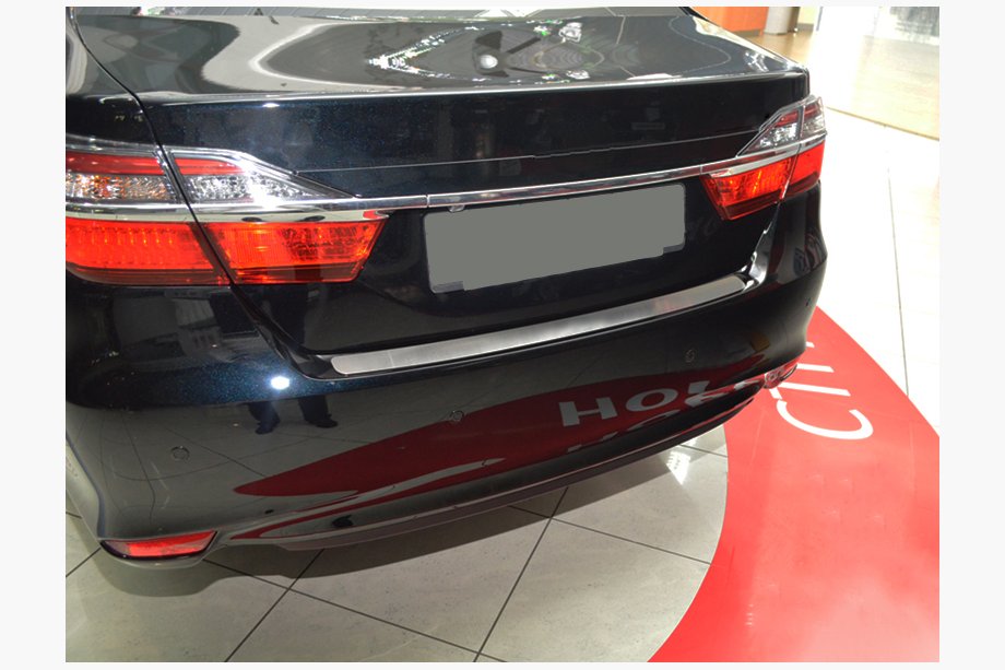 Toyota Camry 2011–2017 Heckstoßstangenschutz Nataniko (Edelstahl) Image