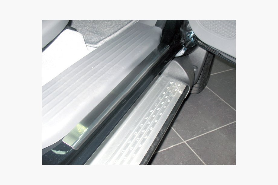 Toyota Hilux 2006-2015 Einstiegsleisten Abdeckungen Nataniko (4 Stk., Edelstahl) Premium - 3M Klebeband, 0.8 mm Image