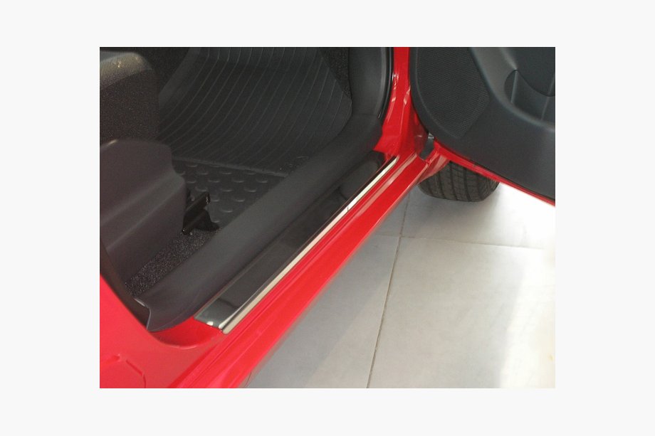 Kia Carens 2012- Einstiegsleisten Abdeckungen Nataniko (4 Stk., Edelstahl) Premium - 3M Klebeband, 0.8 mm Image