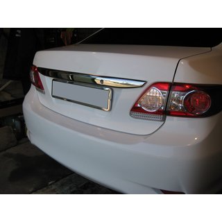 Chromleiste über dem Kennzeichen 2010-2013 (Edelstahl) Toyota Corolla 2007-2013 Foto 2