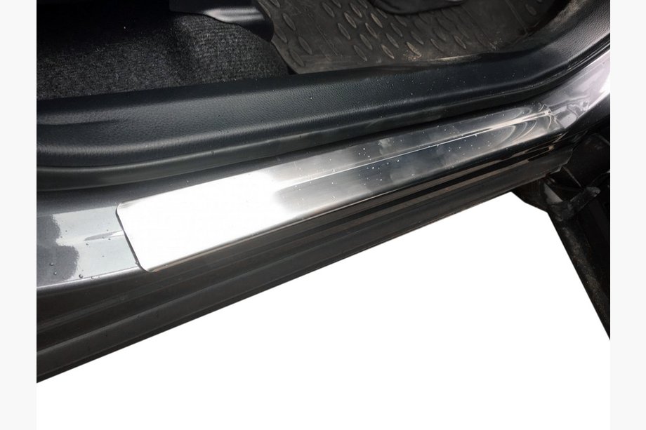 Toyota Rav 4 2013-2018 Einstiegsleisten OmsaLine (4 Stk, Edelstahl) Image