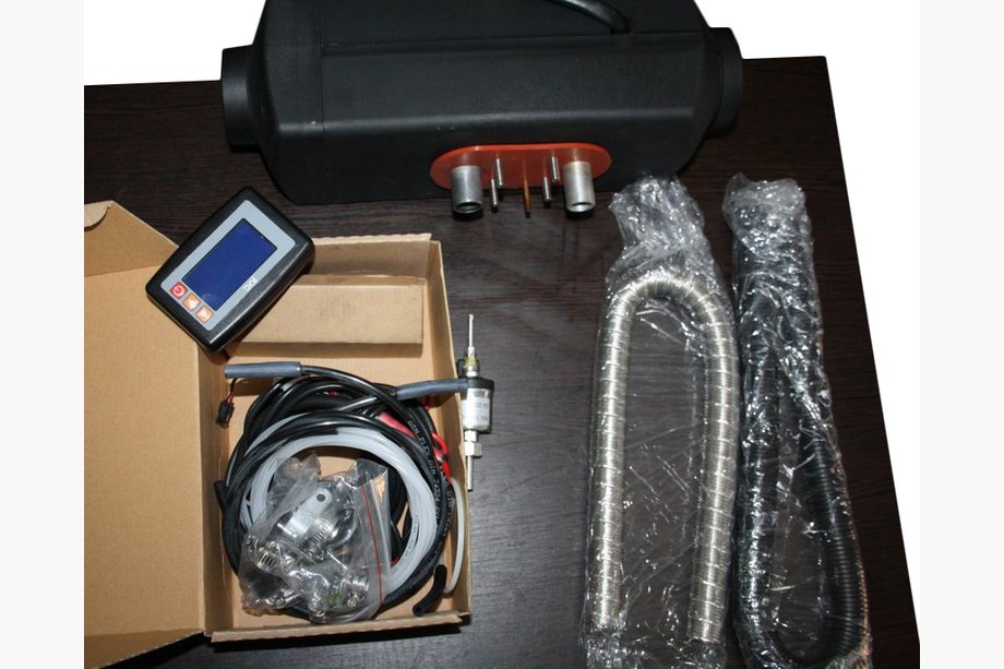 Mercedes Sprinter W901/902/903/904/905 1995–2006 Standheizung Dedsa D-35 3.5kW Image