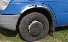 Volkswagen LT 1995-2006 Radlaufleisten Edelstahl (4 Stk) Foto 1
