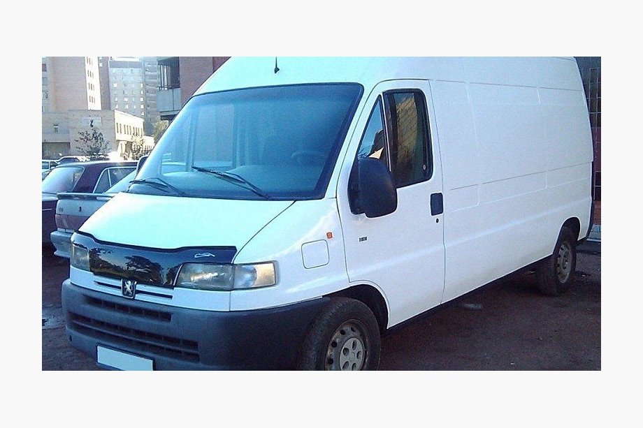 Peugeot Boxer 1994-2006 Motorhaubenschutz (1994-2002, VIP) Image
