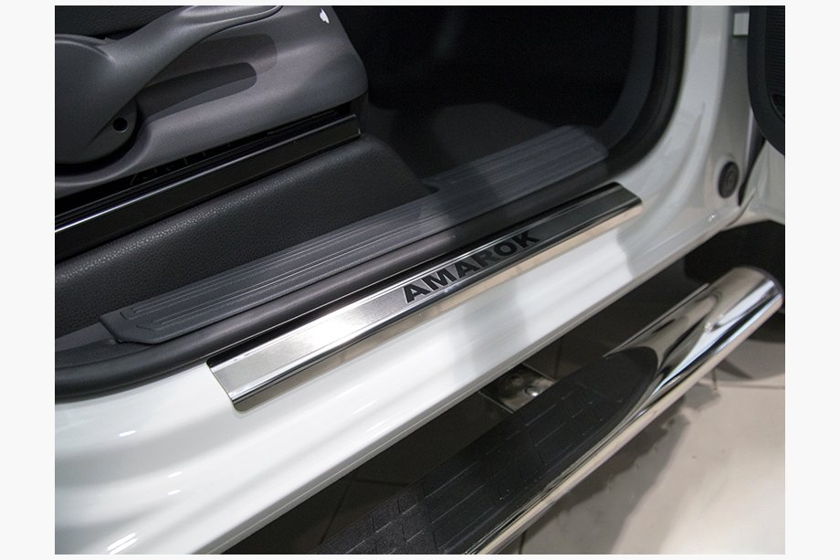 Volkswagen Amarok 2010-2022 Einstiegsleisten Abdeckungen Nataniko (4 Stk., Edelstahl) Premium - 3M Klebeband, 0.8mm Image