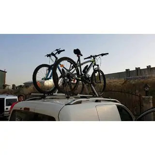 Fahrradhalterung fuer Dachtraeger Quertraeger Foto 2