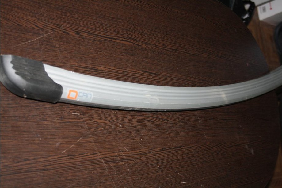 Volkswagen Caddy 2004-2010 B-Ware !!! Hintere Trittstufe (ohne Halterungen) Image