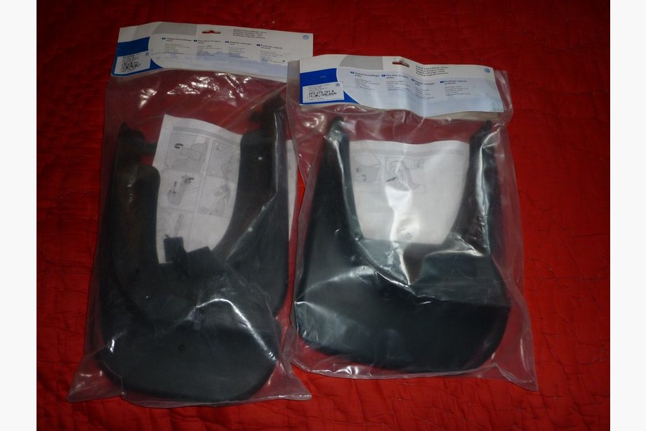 Volkswagen Golf 6 2008-2014 Original Schmutzfänger (Set) Image