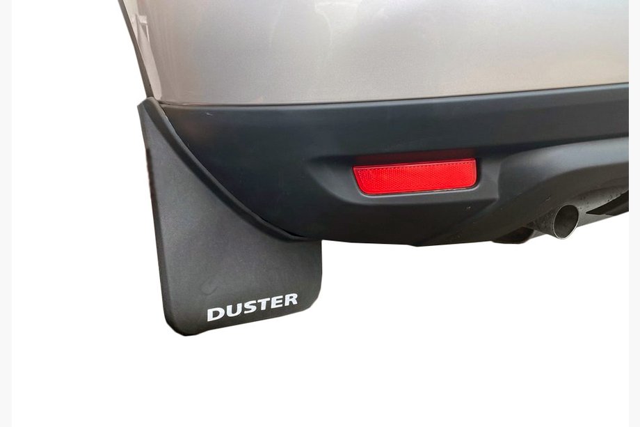 Dacia Duster 2008-2018 Premium Heckschmutzfänger (2 Stk) Foto 3