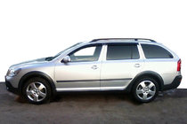 Skoda Octavia II A5 2010-2013 Windabweiser SW (4 Stk, Cobra) Foto 1