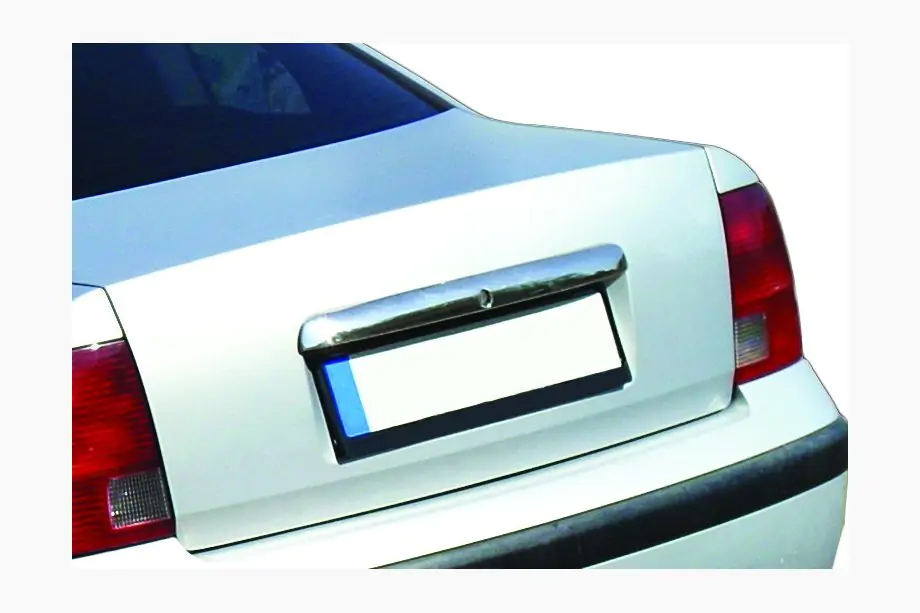 Volkswagen Passat B5 1997-2005 Chromleiste über dem Kennzeichen (1996-2000, Edelstahl) Image