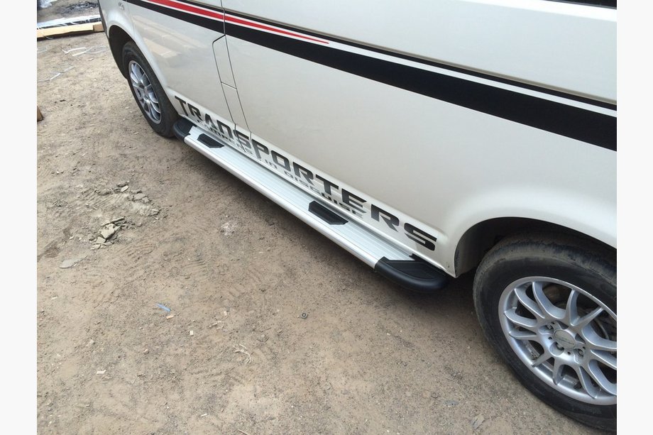 Volkswagen T6 2015-2024 Trittbretter Bosphorus OLD Grau (2 Stk., Aluminium) Kurzer Radstand Foto 4