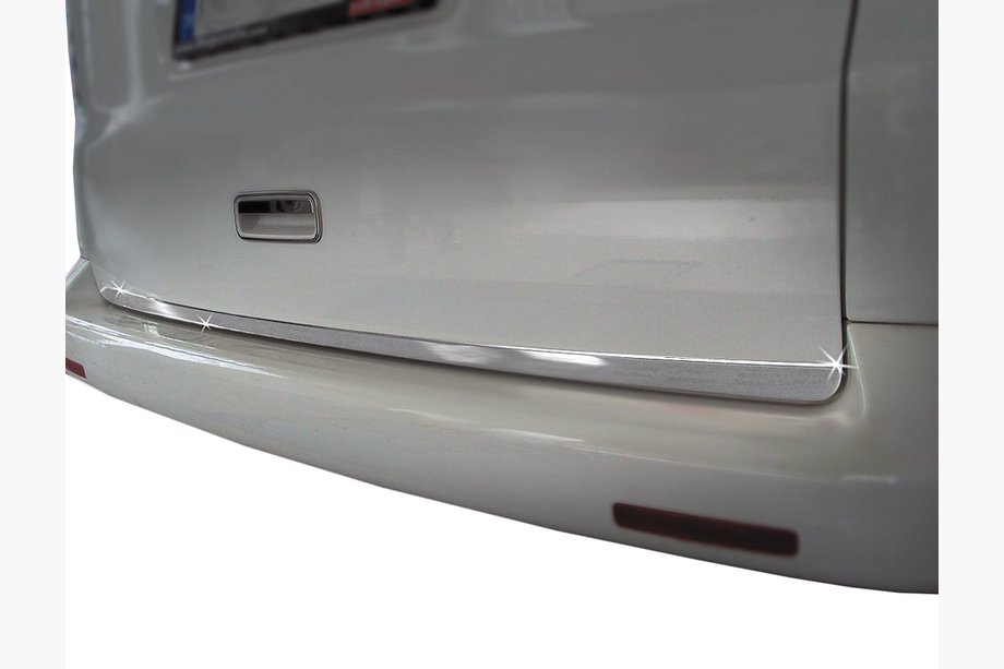Volkswagen T5 Multivan 2003–2010 Kofferraum Ladekantenschutz Edelstahl Carmos, 1 Heckklappe nach oben Image