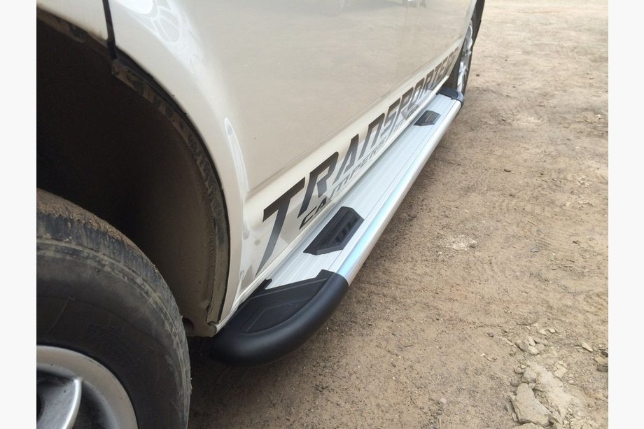 Renault Trafic 2015- Trittbretter Bosphorus OLD Grau (2 Stk., Aluminium) Image