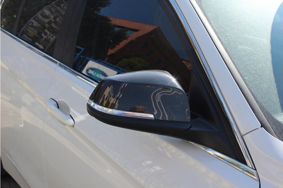 BMW 4 Series F32/F33/F36 2012-2020 Spiegelabdeckungen (2 Stk, Echtcarbon) Image