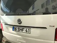 Volkswagen T6 2015-2024 Leiste über dem Kennzeichen (Carbon) Foto 1