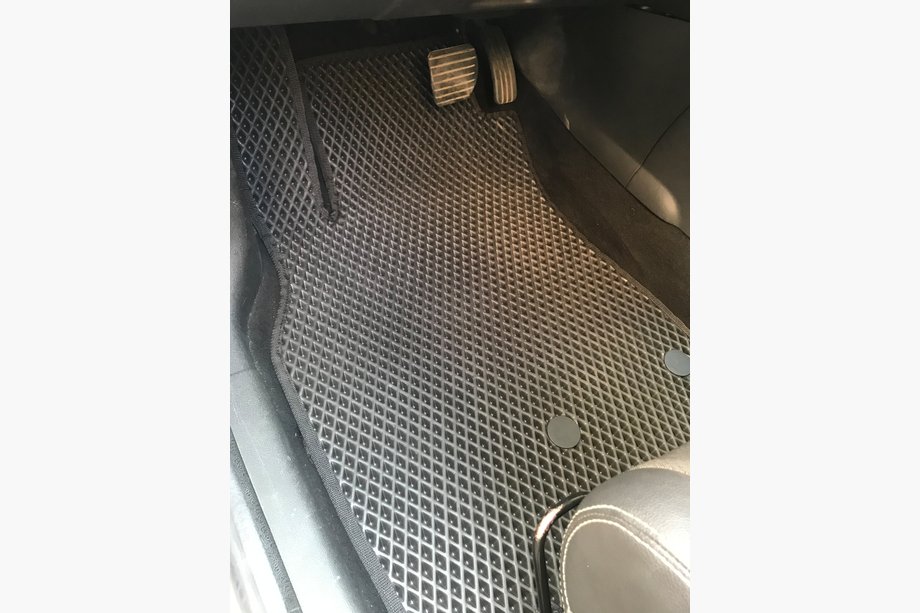 Renault Fluence 2009-2016 EVA Fußmatten (schwarz) Image