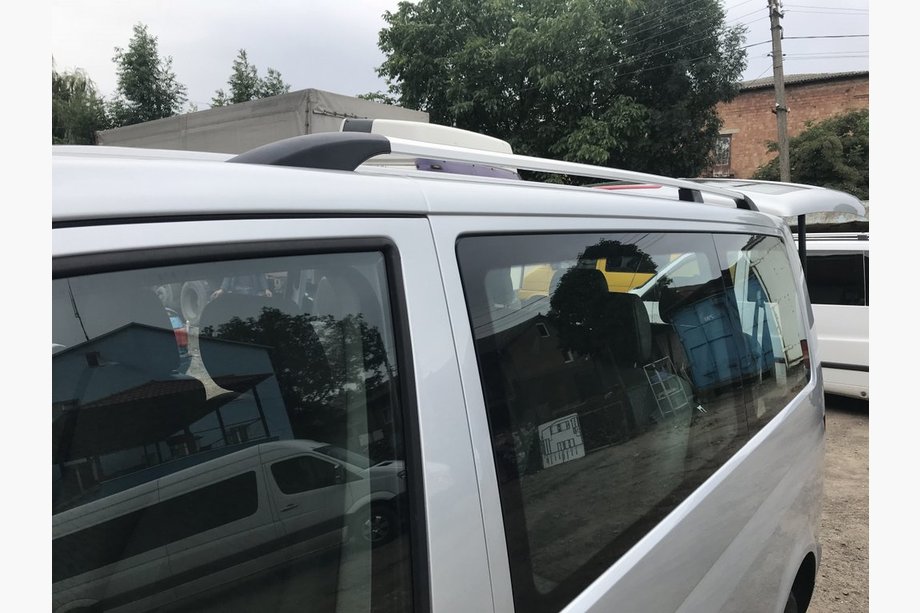 Volkswagen T5 Multivan 2003–2010 Dachreling Chrom Image